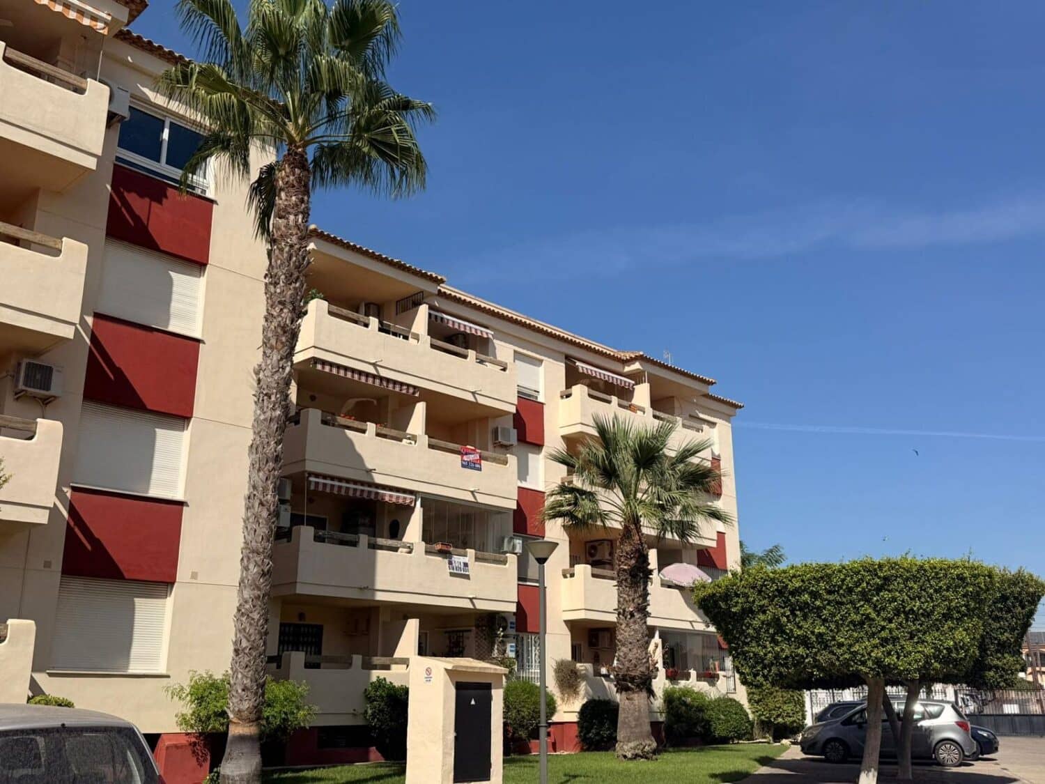2 bedroom Apartment for sale in La Florida with pool - € 195,000 (Ref: 9478285)