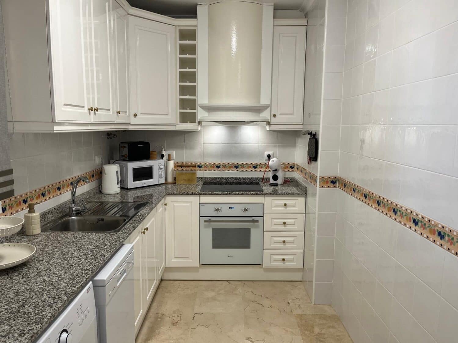 2 bedroom Apartment for sale in La Florida with pool - € 195,000 (Ref: 9478285)