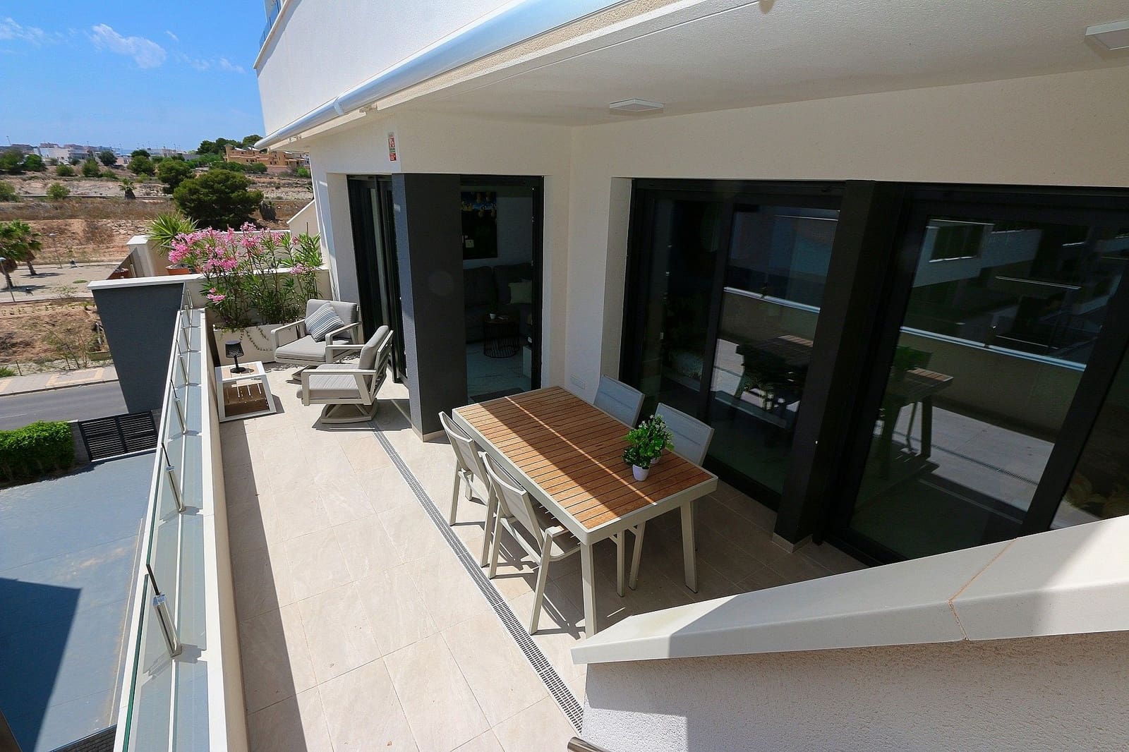 2 soverom Leilighet til salgs i Los Altos med garasje - € 365 000 (Ref: 9478295)