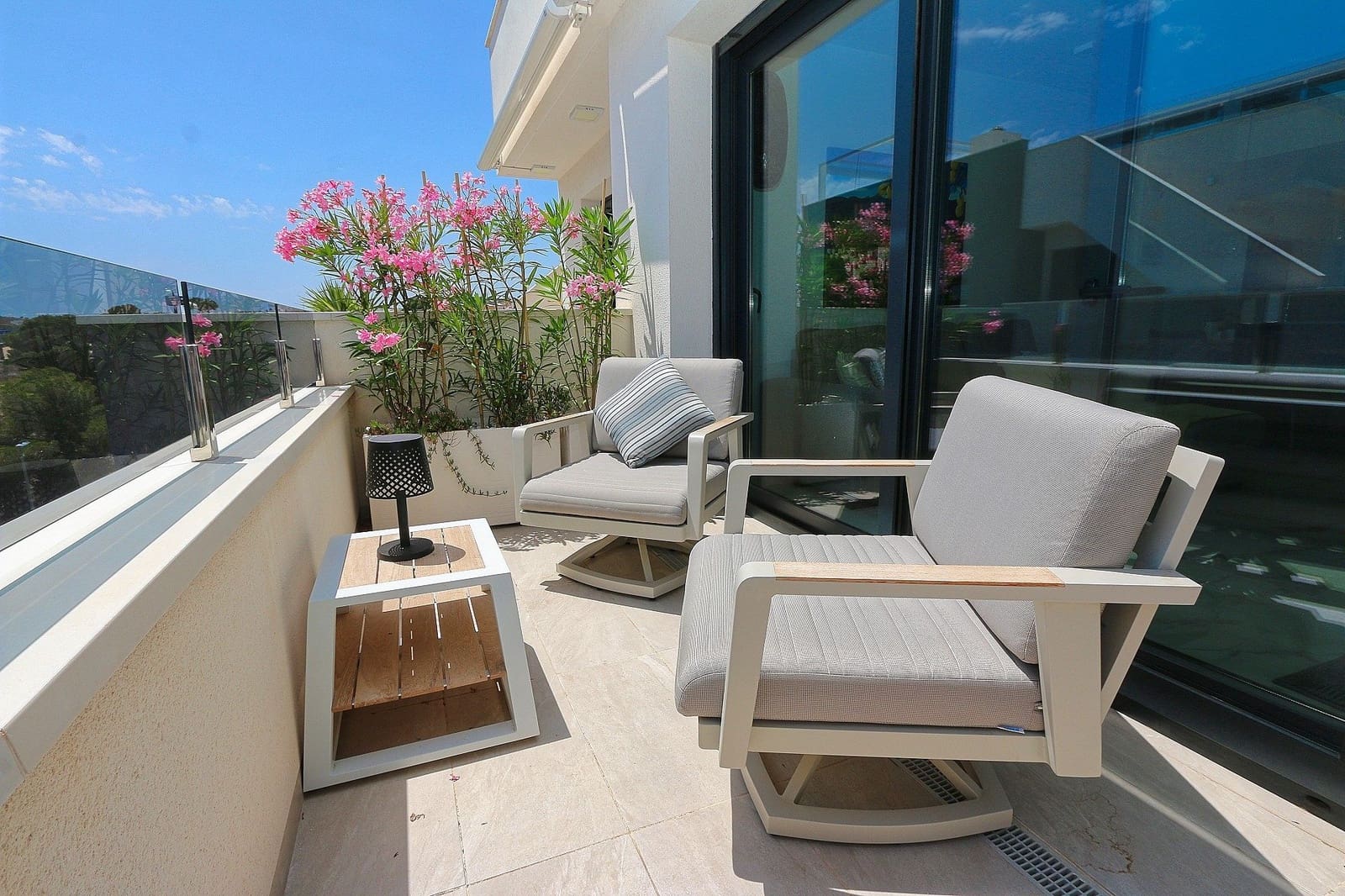 2 soverom Leilighet til salgs i Los Altos med garasje - € 365 000 (Ref: 9478295)