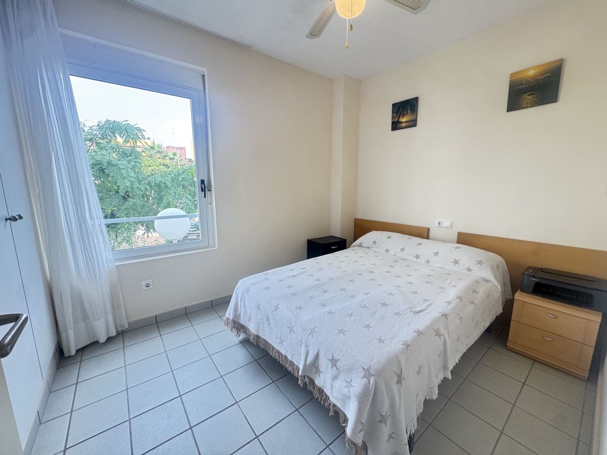 2 sovrum Lägenhet till salu i Playa Flamenca - 189 995 € (Ref: 9478310)