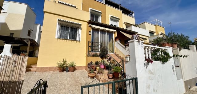 3 soverom Villa til salgs i Orihuela Costa, Orihuela med svømmebasseng - € 185 000 (Ref: 9478324)