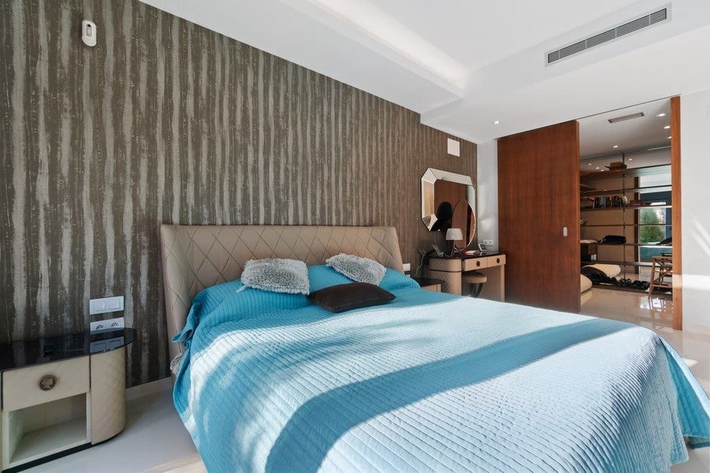 3 sypialnia Willa na sprzedaż w Orihuela Costa z basenem - 899 000 € (Ref: 9478343)