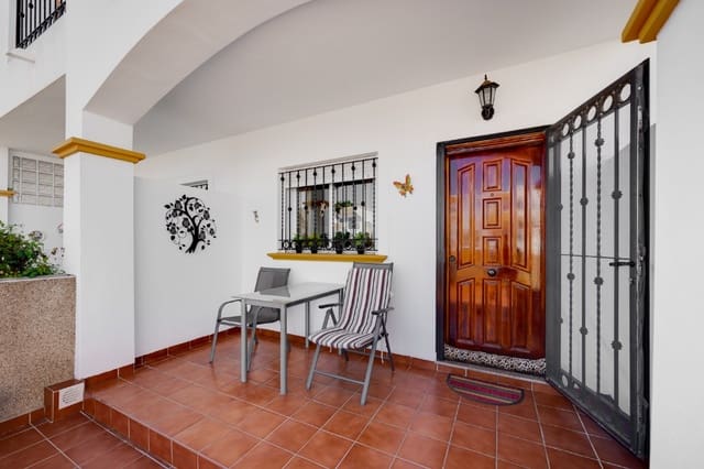 2 bedroom Townhouse for sale in Punta Prima, Orihuela with pool garage - € 189,999 (Ref: 9478348)
