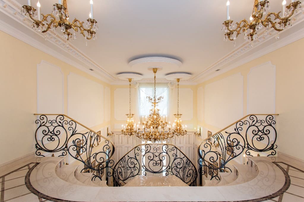 6 bedroom Villa for sale in Cabo Roig with pool garage - € 4,500,000 (Ref: 9478382)