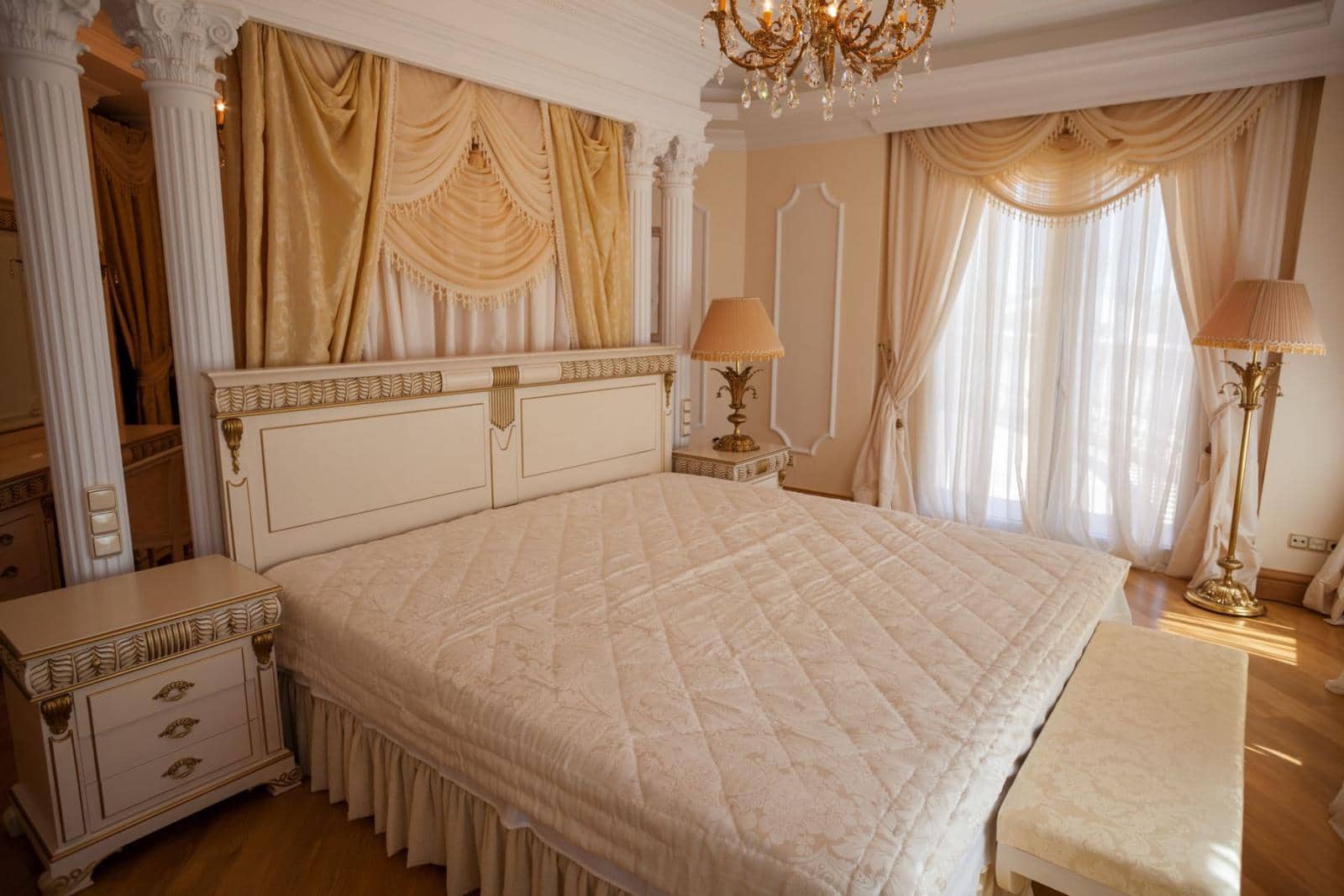 6 bedroom Villa for sale in Cabo Roig with pool garage - € 4,500,000 (Ref: 9478382)