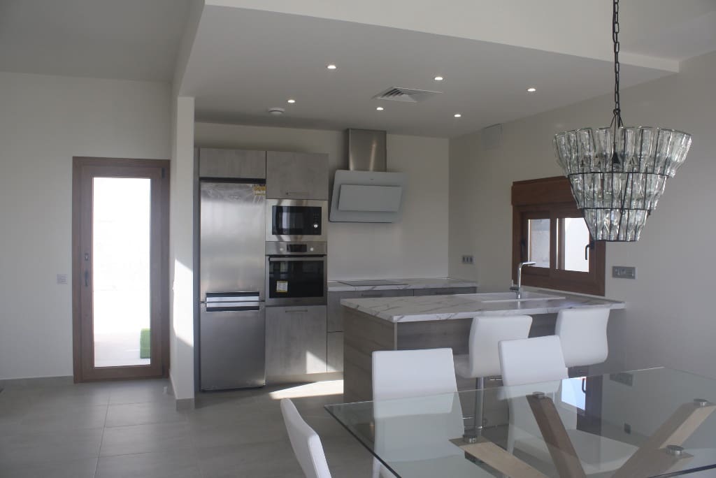 3 sovrum Villa till salu i Los Altos med pool garage - 750 000 € (Ref: 9478397)