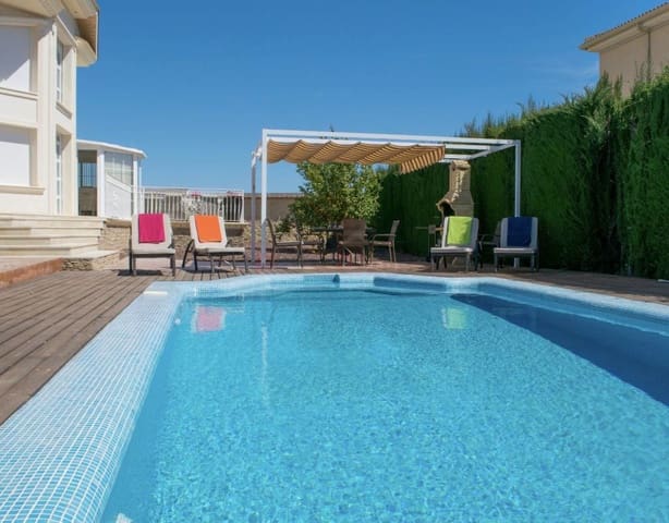 4 soveværelse Villa til salg i Ciudad Quesada, Rojales med garage - € 600.000 (Ref: 9478412)