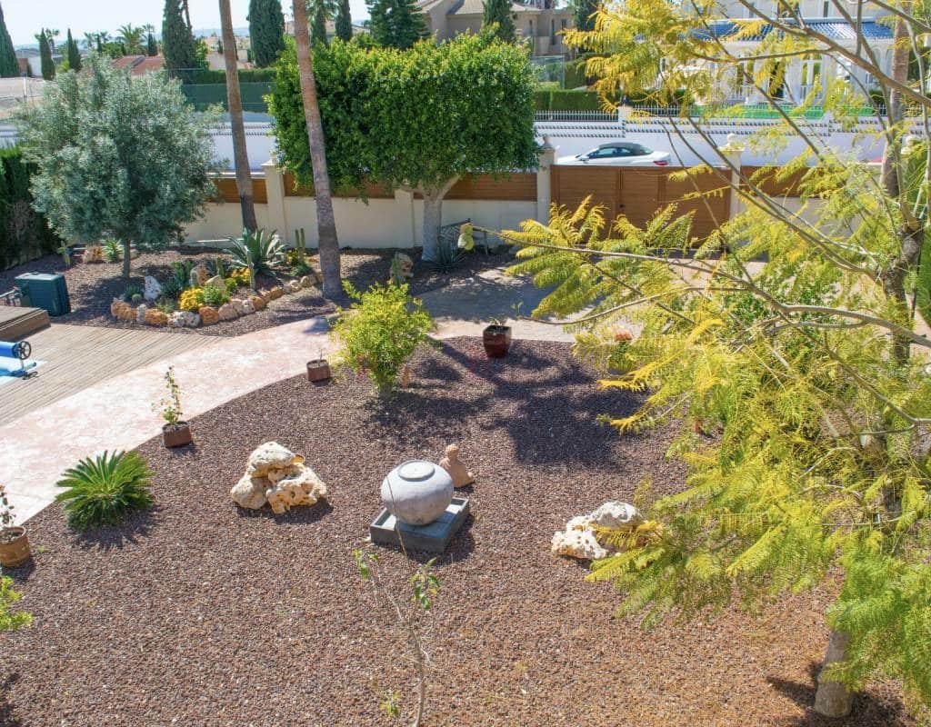 4 soveværelse Villa til salg i Ciudad Quesada med garage - € 600.000 (Ref: 9478412)