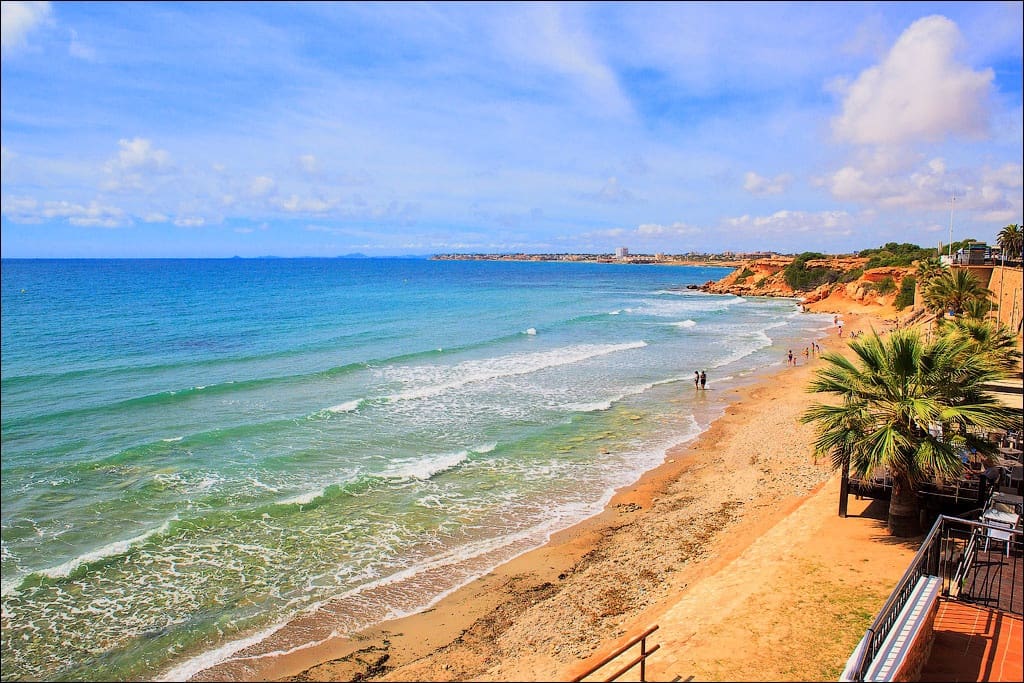 3 quarto Moradia para venda em Los Altos com piscina garagem - 550 000 € (Ref: 9478421)