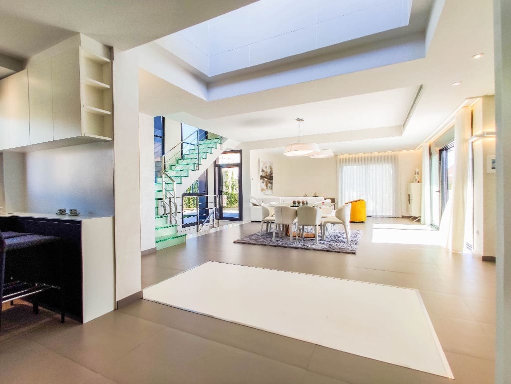 Chalet de 3 habitaciones en Dehesa de Campoamor en venta con piscina garaje - 1.215.000 € (Ref: 9478428)