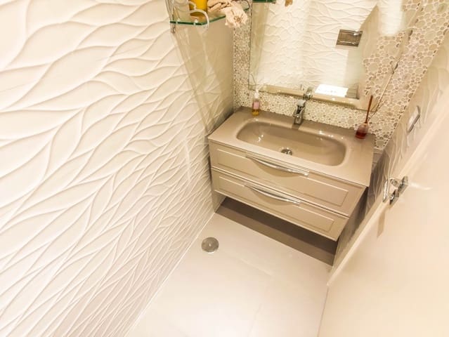 Chalet de 3 habitaciones en Dehesa de Campoamor, Orihuela en venta con piscina garaje - 1.215.000 € (Ref: 9478428)