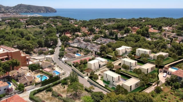4 soveværelse Villa til salg i Moraira, Teulada-Moraira med swimmingpool - € 990.000 (Ref: 9478438)
