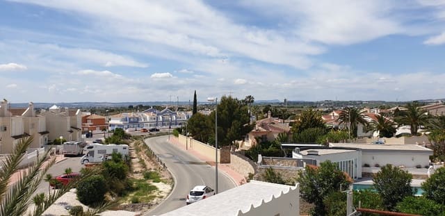 4 sypialnia Willa na sprzedaż w Ciudad Quesada, Rojales z basenem garażem - 719 950 € (Ref: 9478445)