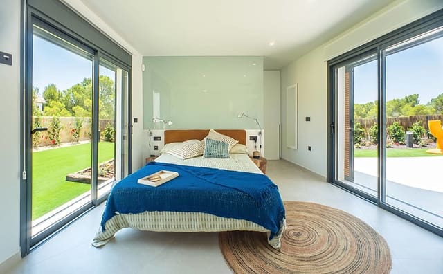 3 sypialnia Willa na sprzedaż w Benidorm z basenem garażem - 675 000 € (Ref: 9478449)