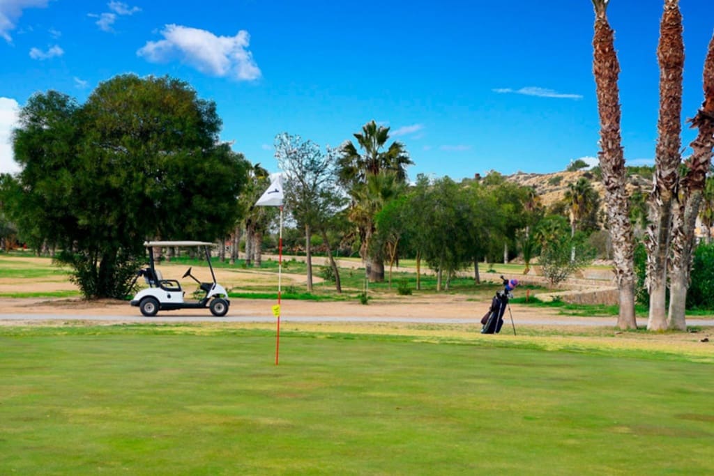 3 makuuhuone Huvila myytävänä paikassa Ciudad Quesada - 495 000 € (Ref: 9478453)