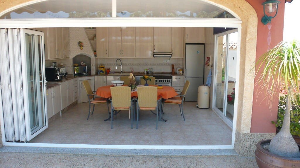 3 soveværelse Finca/Landehus til salg i Dolores med swimmingpool garage - € 349.500 (Ref: 9478460)