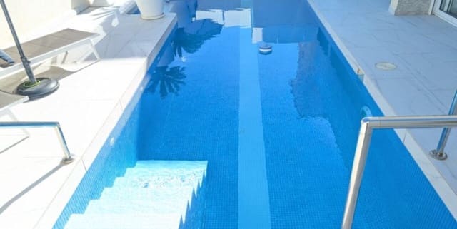 3 makuuhuone Huvila myytävänä paikassa Villamartin, Orihuela mukana uima-altaan - 489 900 € (Ref: 9478477)