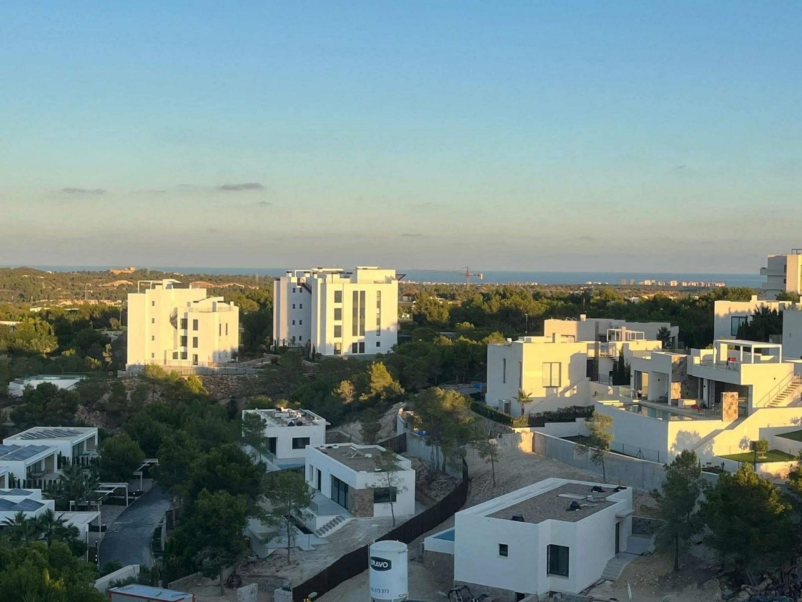 2 sovrum Lägenhet till salu i Las Colinas Golf med garage - 369 000 € (Ref: 9478483)