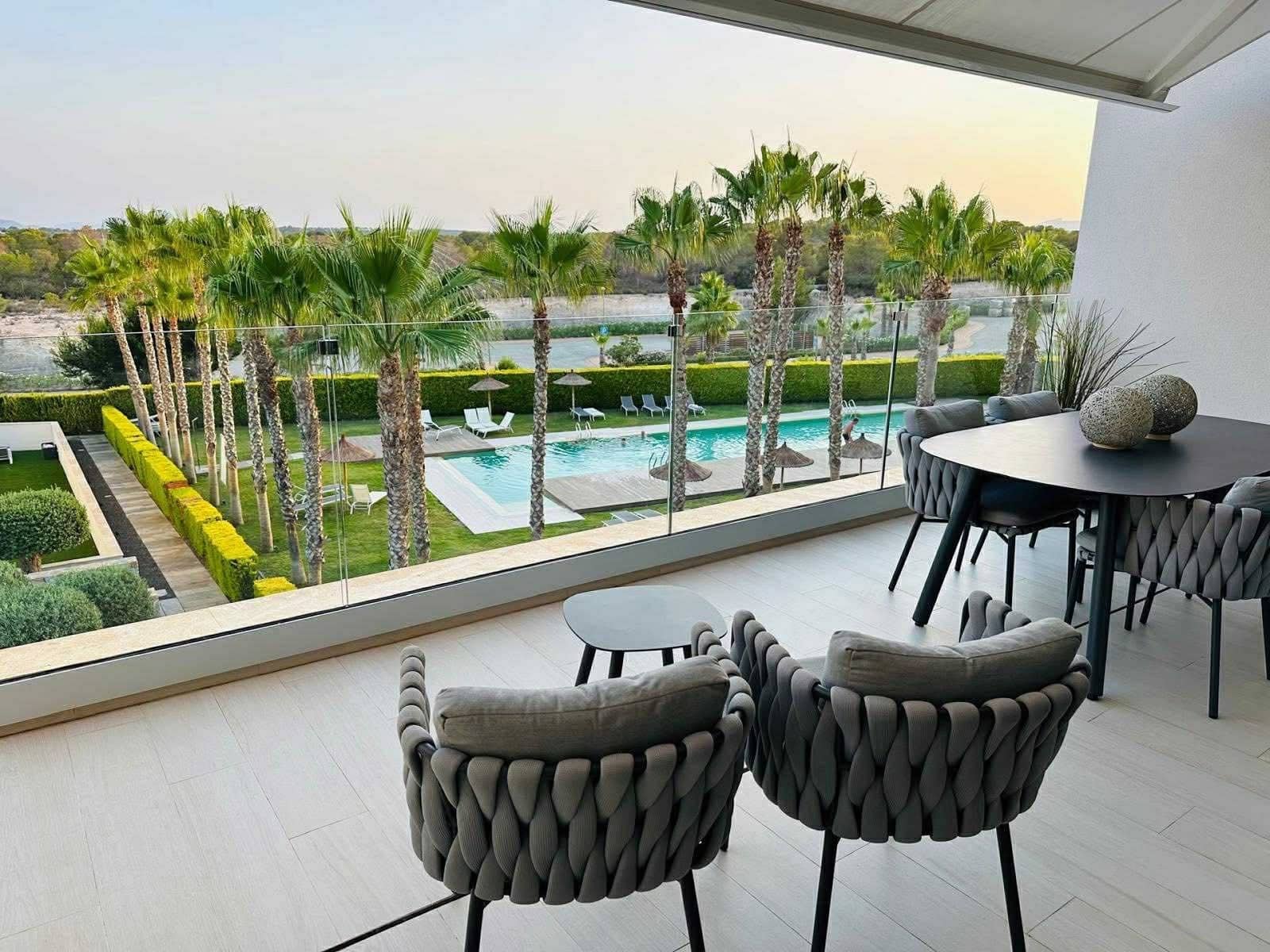 2 sovrum Lägenhet till salu i Las Colinas Golf med garage - 369 000 € (Ref: 9478483)