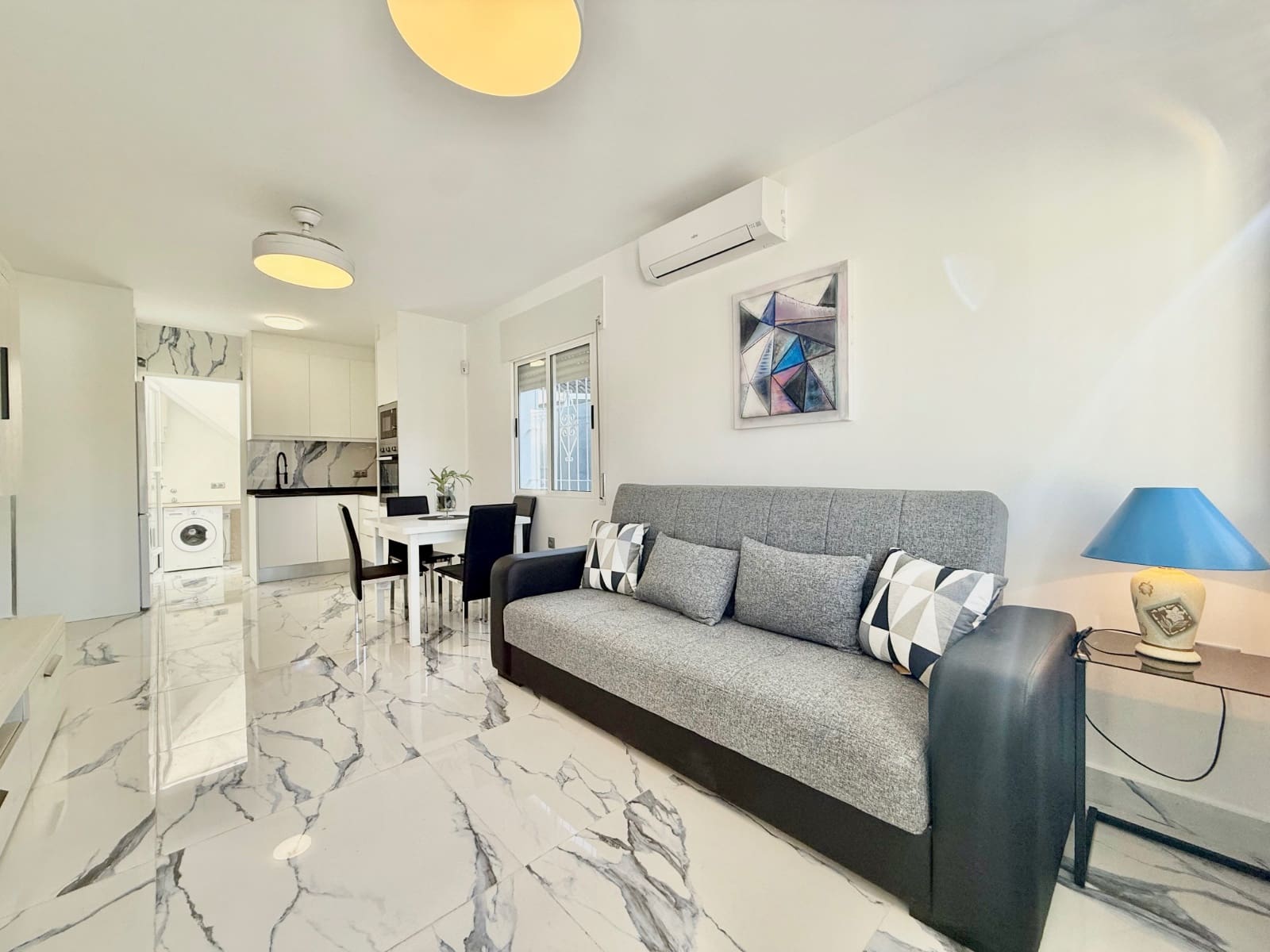 2 quarto Moradia Geminada para venda em Torrevieja com garagem - 177 000 € (Ref: 9478484)