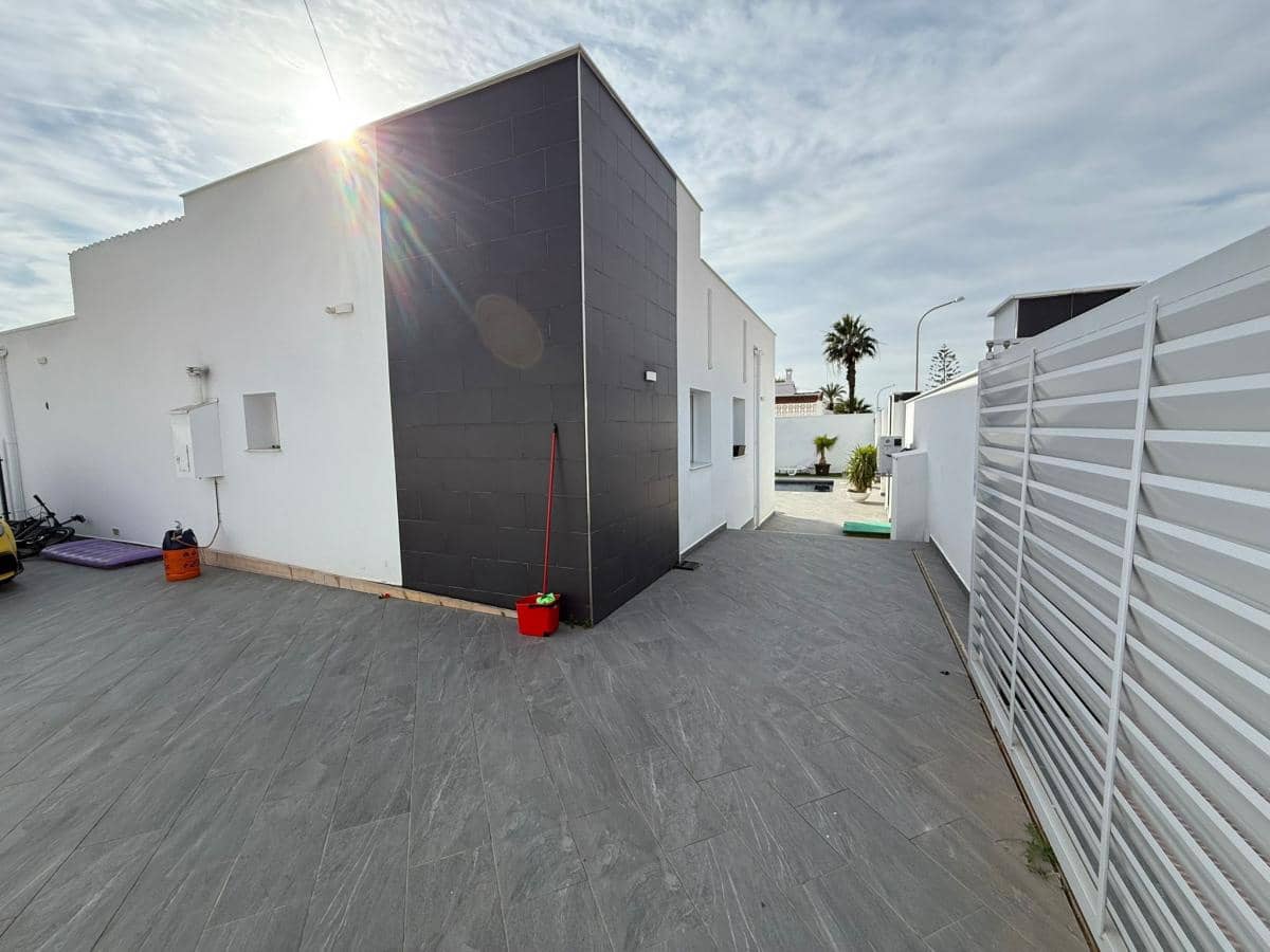 5 camera da letto Villa in vendita in Ciudad Quesada con piscina - 498.000 € (Rif: 9478505)