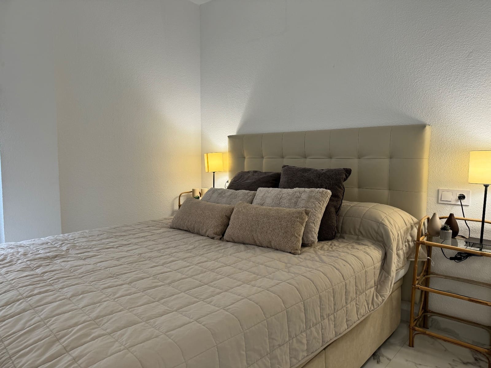 Apartamento de 4 habitaciones en Torrevieja en venta con garaje - 239.000 € (Ref: 9479420)