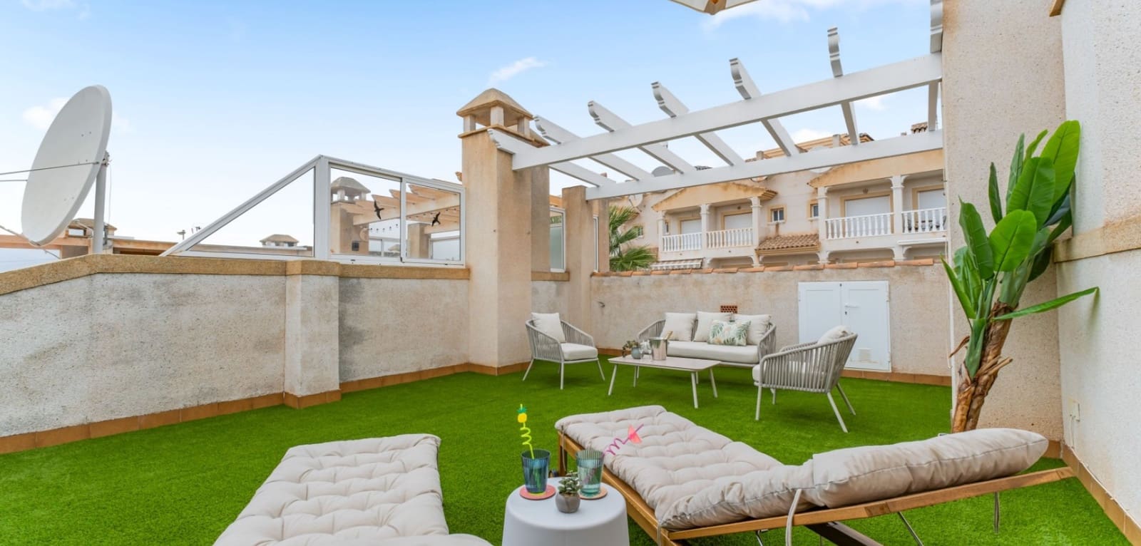 2 bedroom Townhouse for sale in Orihuela Costa with pool - € 197,000 (Ref: 9479436)