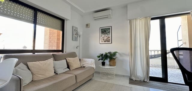 1 chambre Appartement à vendre à Torrevieja - 145 000 € (Ref: 9497962)