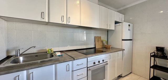 1 chambre Appartement à vendre à Torrevieja - 145 000 € (Ref: 9497962)