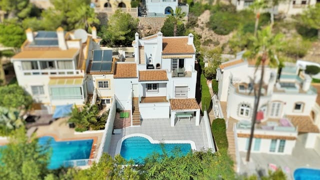 3 bedroom Villa for sale in Las Ramblas Golf, Orihuela - € 499,000 (Ref: 9519600)