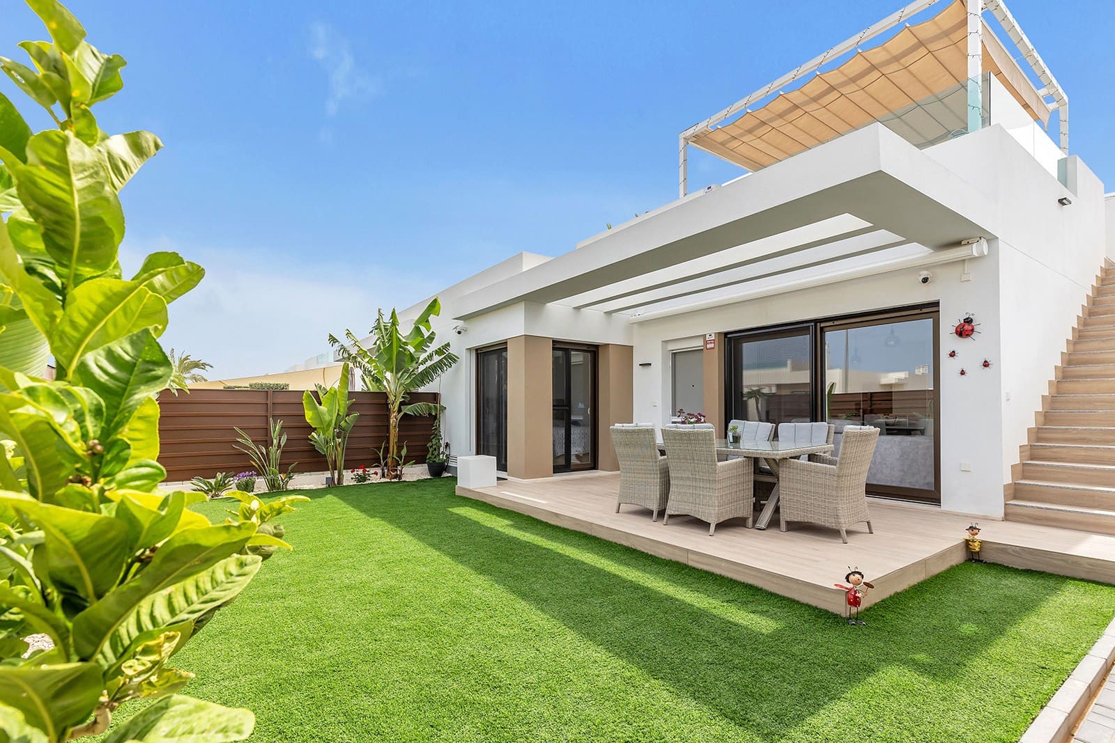 2 camera da letto Villa in vendita in Vistabella con piscina garage - 349.000 € (Rif: 9519613)