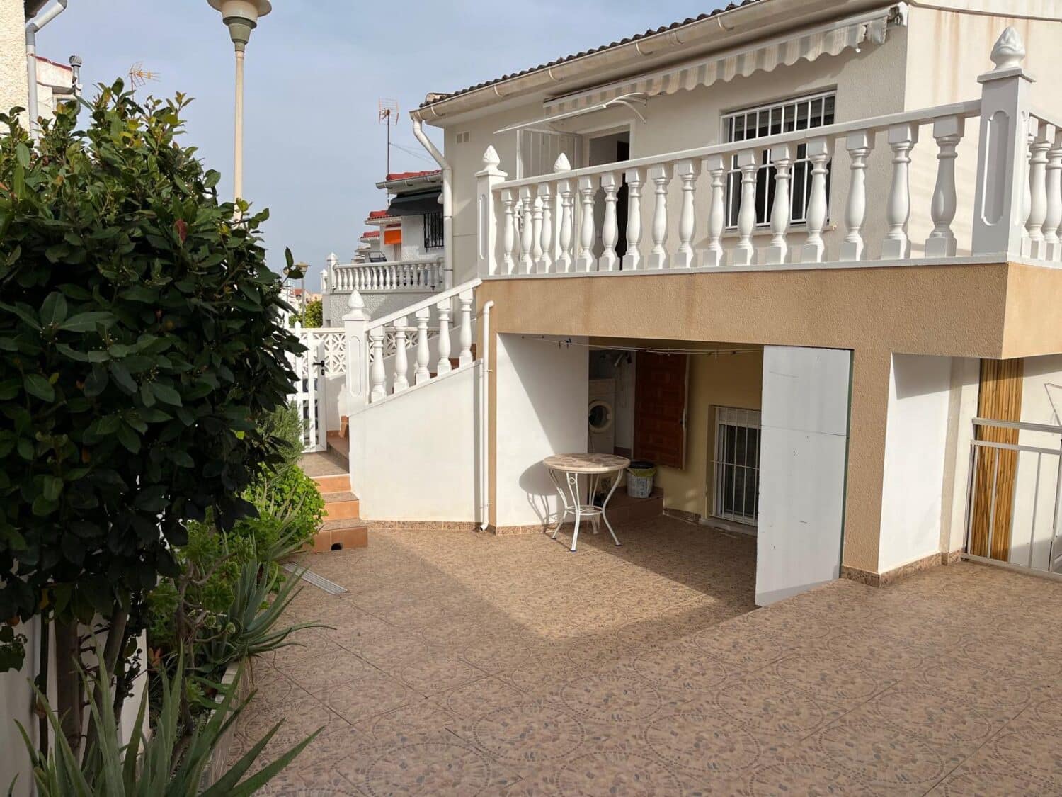 2 makuuhuone Huoneisto myytävänä paikassa Torrevieja - 149 000 € (Ref: 9519625)