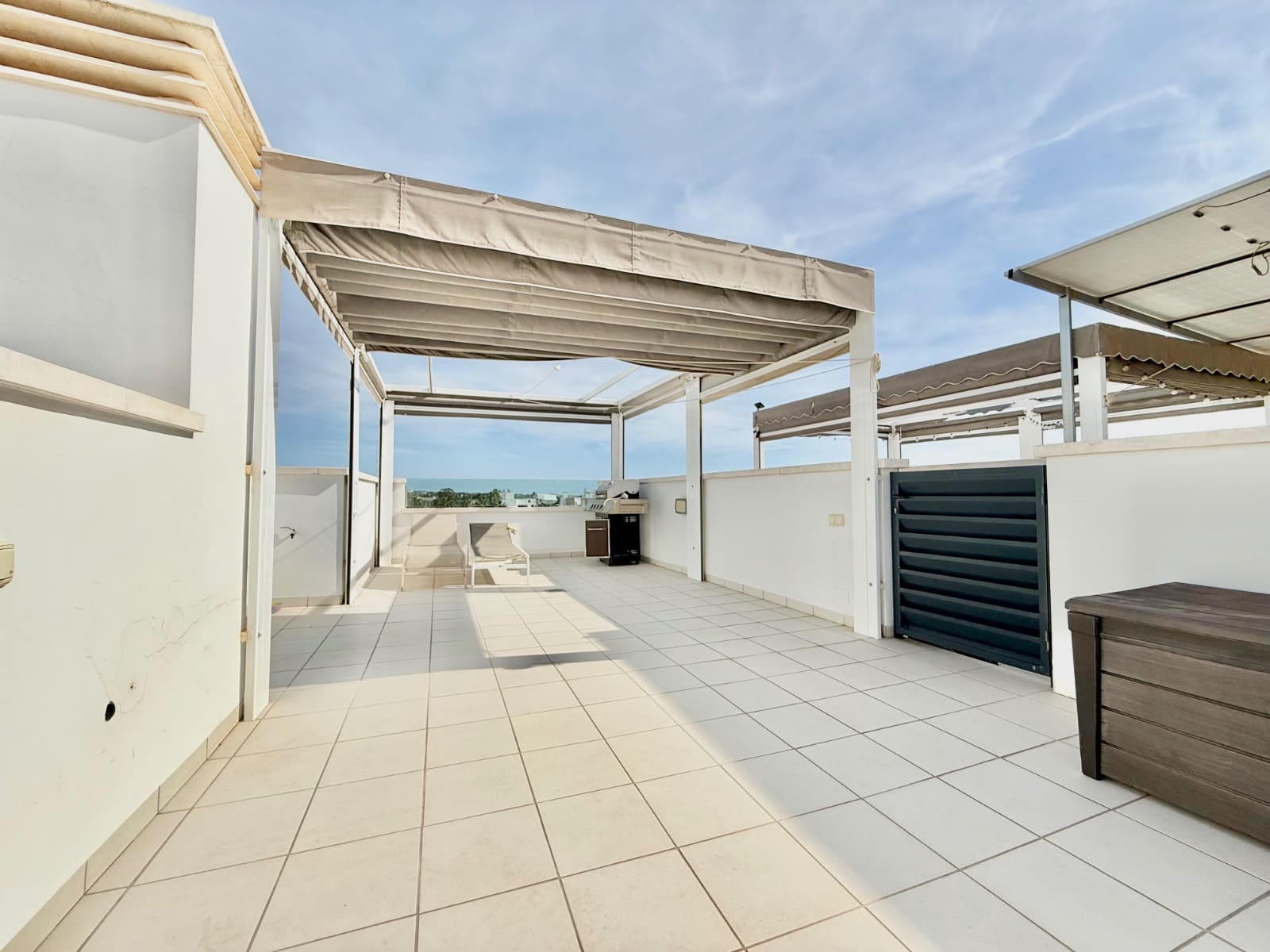 3 bedroom Townhouse for sale in Ciudad Quesada with garage - € 340,000 (Ref: 9519647)