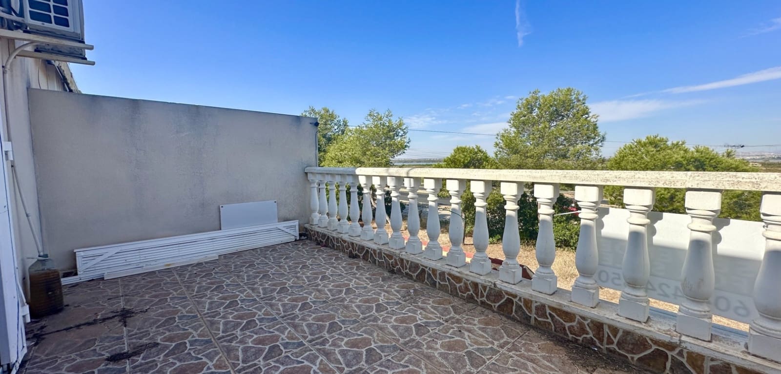 Casa de 2 habitaciones en Guardamar del Segura en venta - 129.900 € (Ref: 9519649)