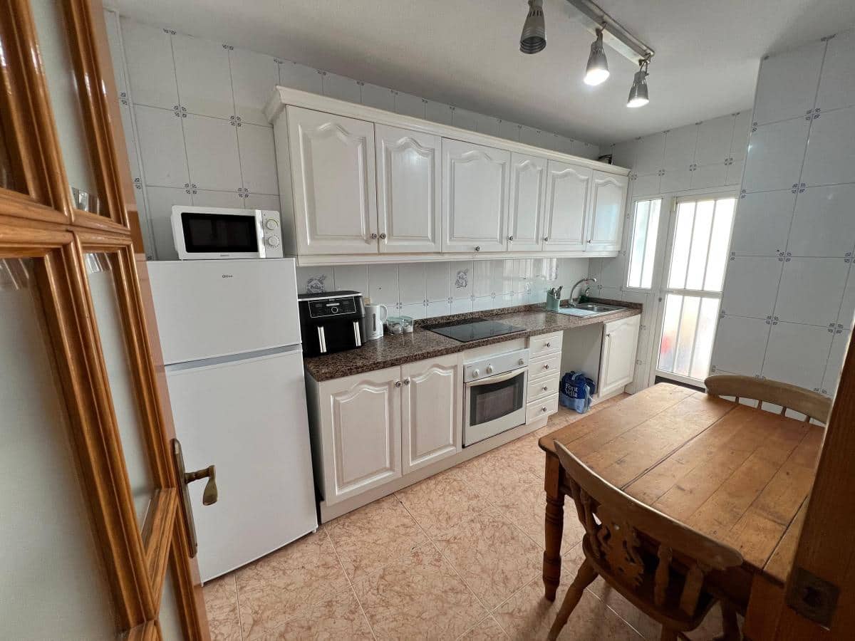 4 soverom Hus til salgs i Torre de la Horadada - € 238 000 (Ref: 9557276)