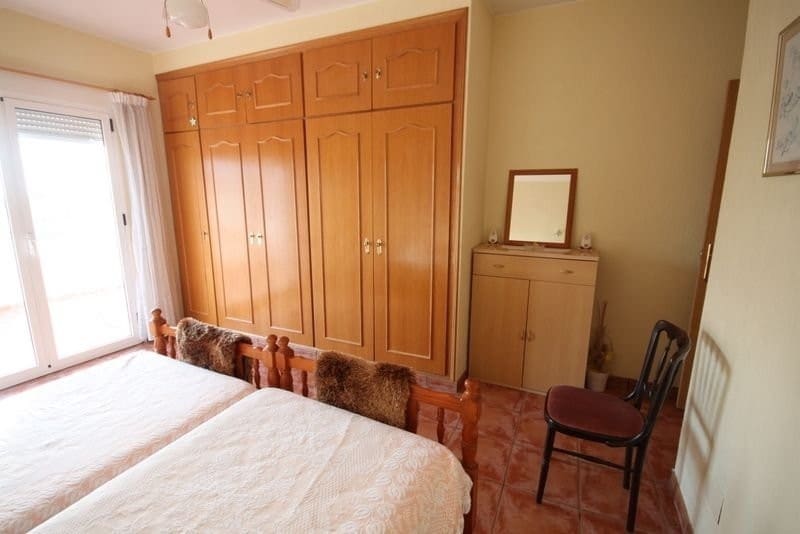 5 bedroom Villa for sale in Torrevieja - € 620,000 (Ref: 9563370)