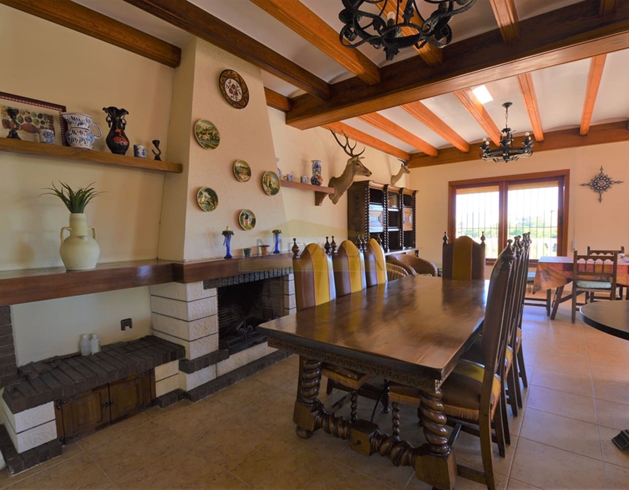 10 bedroom Villa for sale in Campoamor with pool garage - € 1,100,000 (Ref: 9563445)