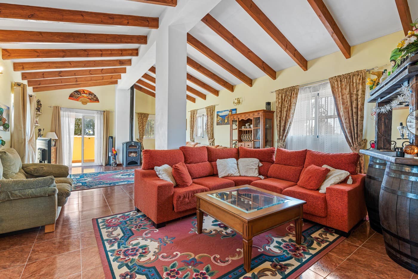 4 bedroom Villa for sale in Jacarilla - € 350,000 (Ref: 9563473)