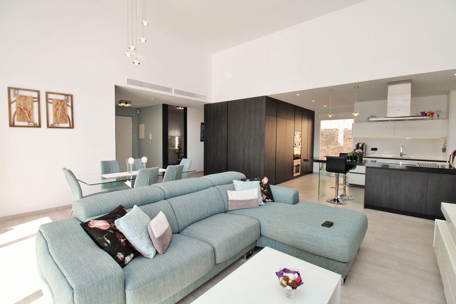 3 soveværelse Villa til salg i Torrevieja - € 599.900 (Ref: 9563486)