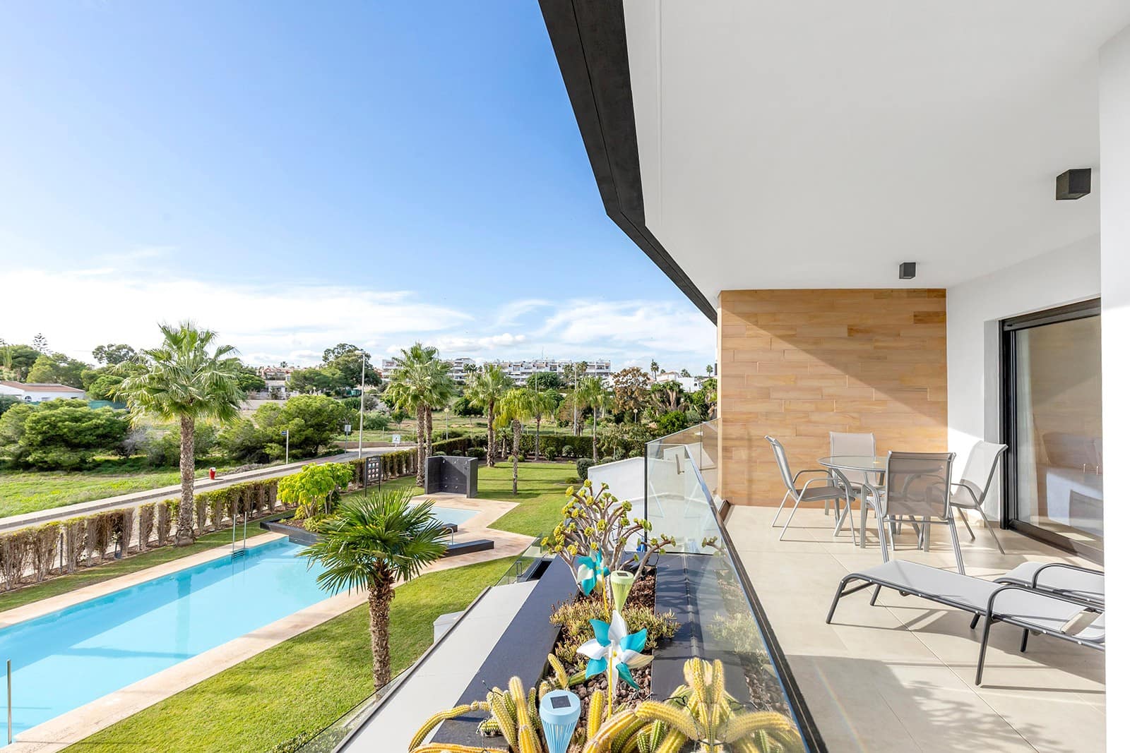 2 sovrum Lägenhet till salu i Orihuela Costa med pool garage - 335 000 € (Ref: 9563568)