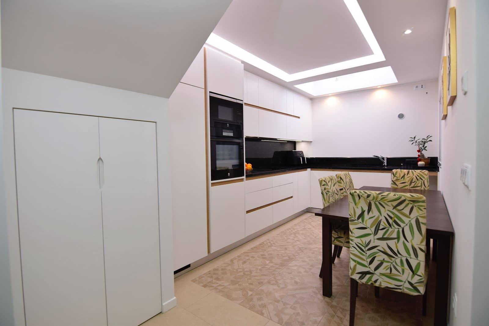 3 makuuhuone Omakotitalo myytävänä paikassa La Florida - 249 000 € (Ref: 9563634)