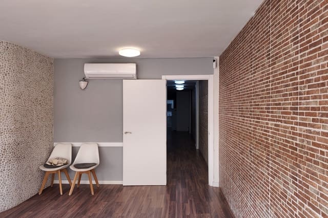 3 soveværelse Erhverv til salg i Alicante by - € 255.000 (Ref: 9563653)