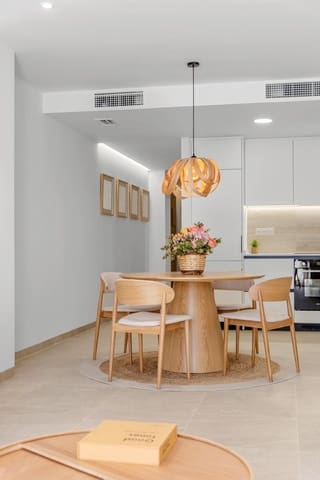 Ático de 3 habitaciones en Jacarilla en venta con piscina garaje - 187.000 € (Ref: 9572916)