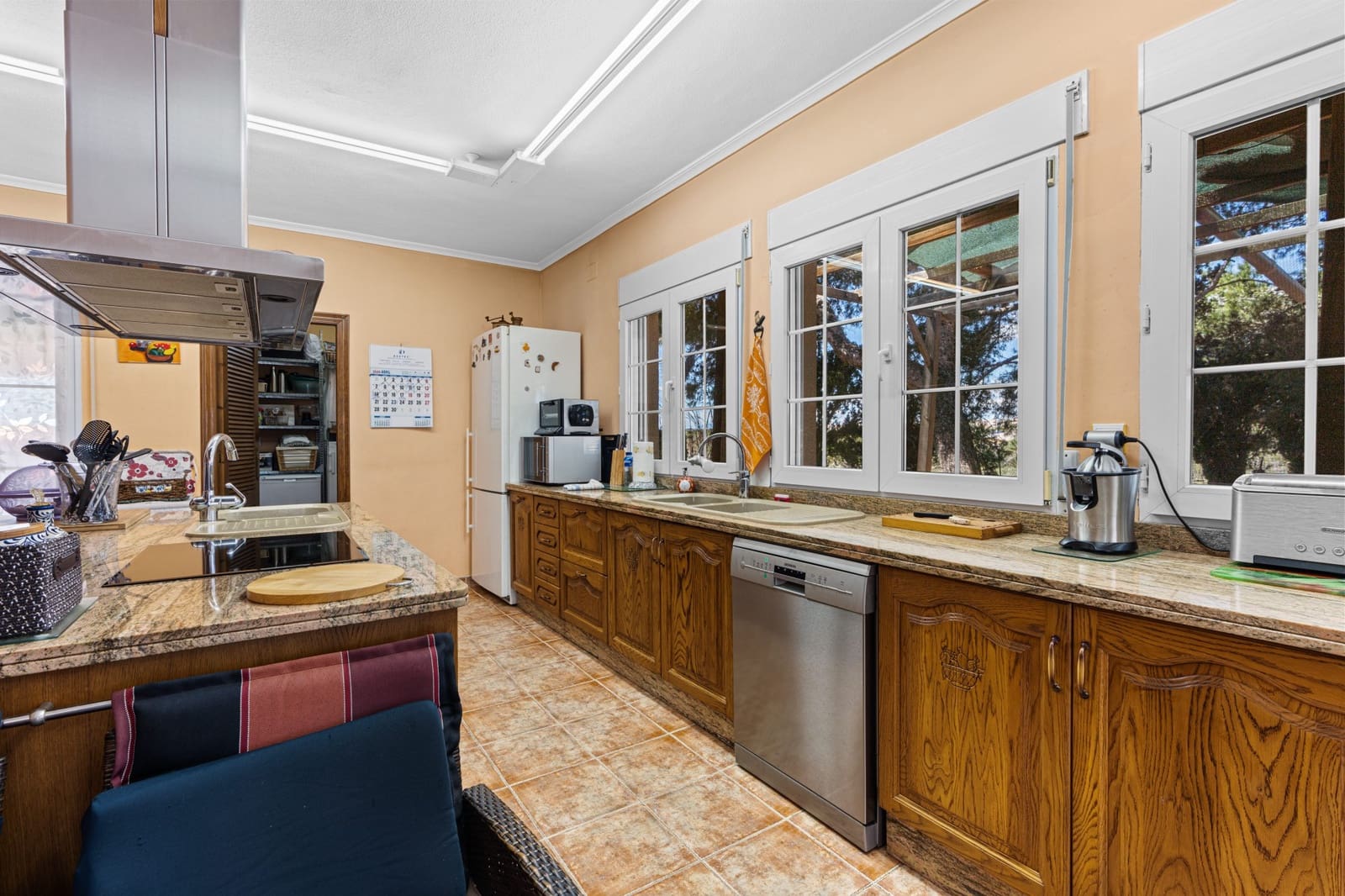 8 sypialnia Willa na sprzedaż w El Altet z garażem - 679 000 € (Ref: 9573120)