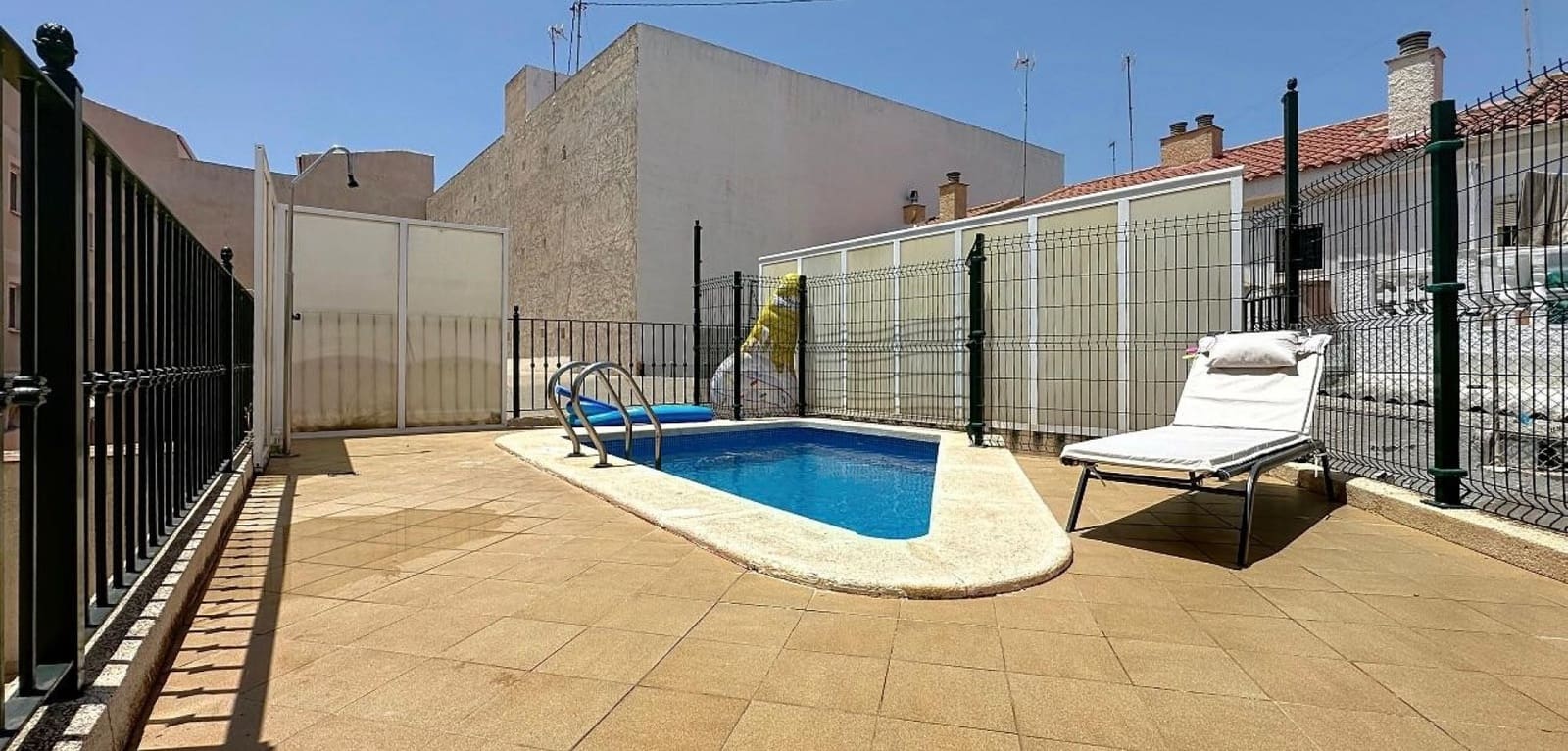 2 bedroom Apartment for sale in San Pedro del Pinatar with pool garage - € 257,000 (Ref: 9573161)