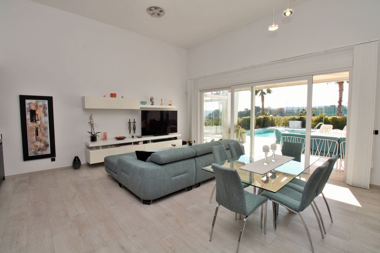 3 soverom Villa til salgs i Torrevieja - € 599 900 (Ref: 9573224)