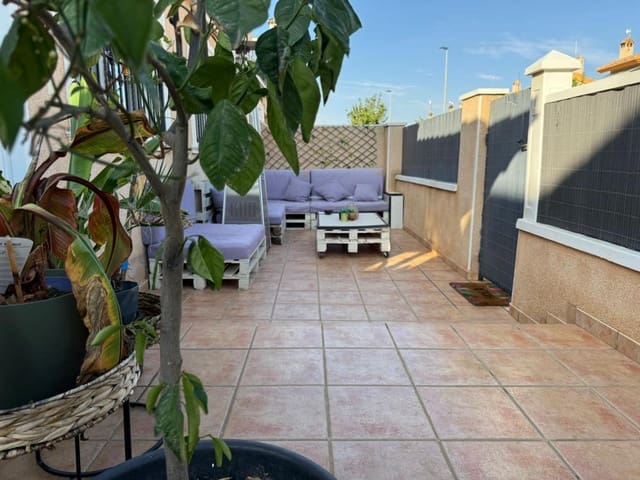 2 sovrum Semi-fristående Villa till salu i Torre de la Horadada, Pilar de la Horadada med pool - 254 900 € (Ref: 9573345)