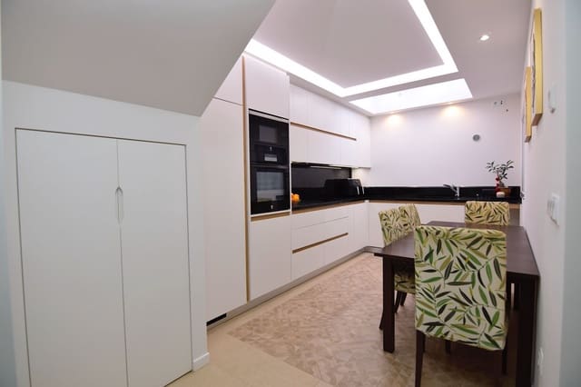 3 quarto Casa em Banda para venda em La Florida, Orihuela - 249 000 € (Ref: 9573373)