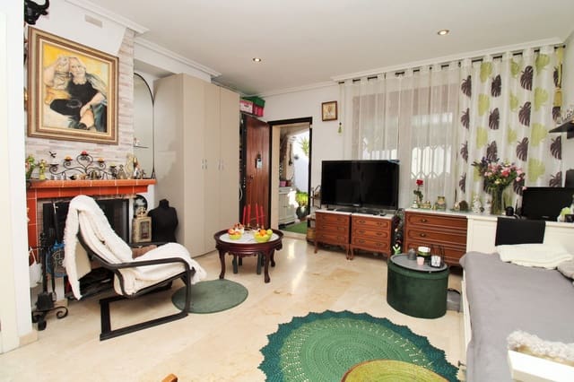 2 makuuhuone Omakotitalo myytävänä paikassa Villamartin, Orihuela - 225 000 € (Ref: 9573375)